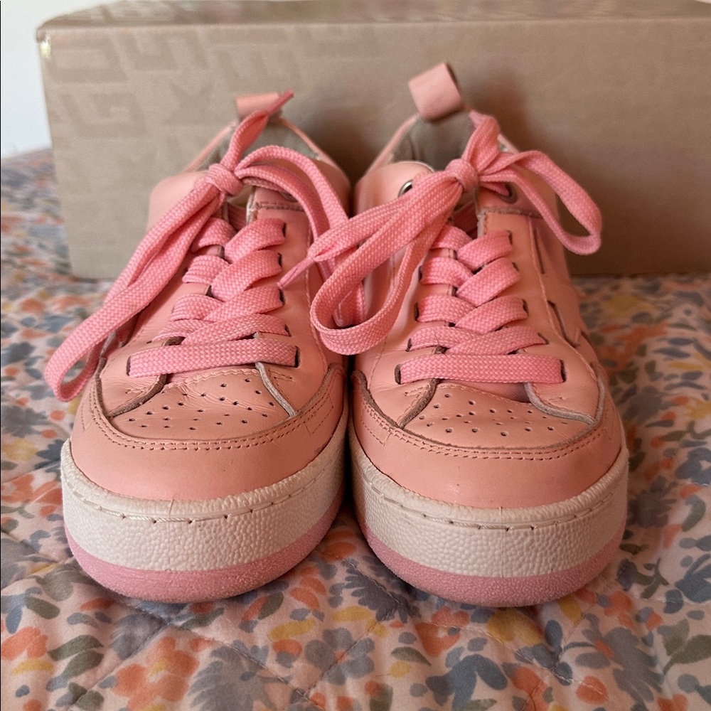 Golden Goose Rose Quartz Women’s Sneaker - Picture 3 of 16